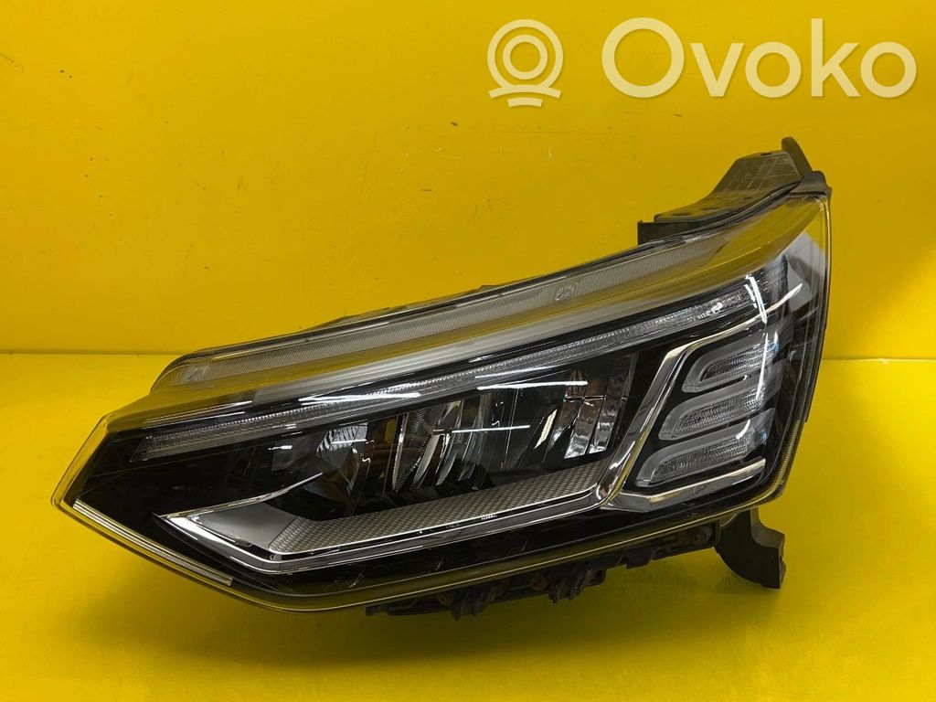 SsangYong Korando Передняя фара 