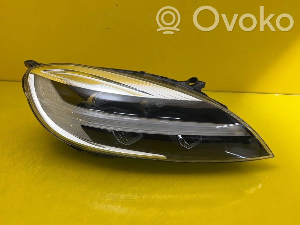 Volvo V40 Headlight/headlamp 