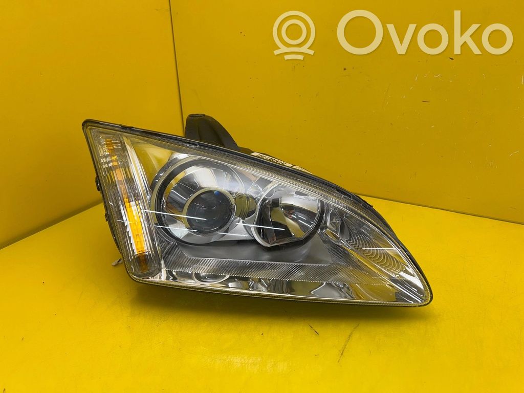 Ford Focus Scheinwerfer 