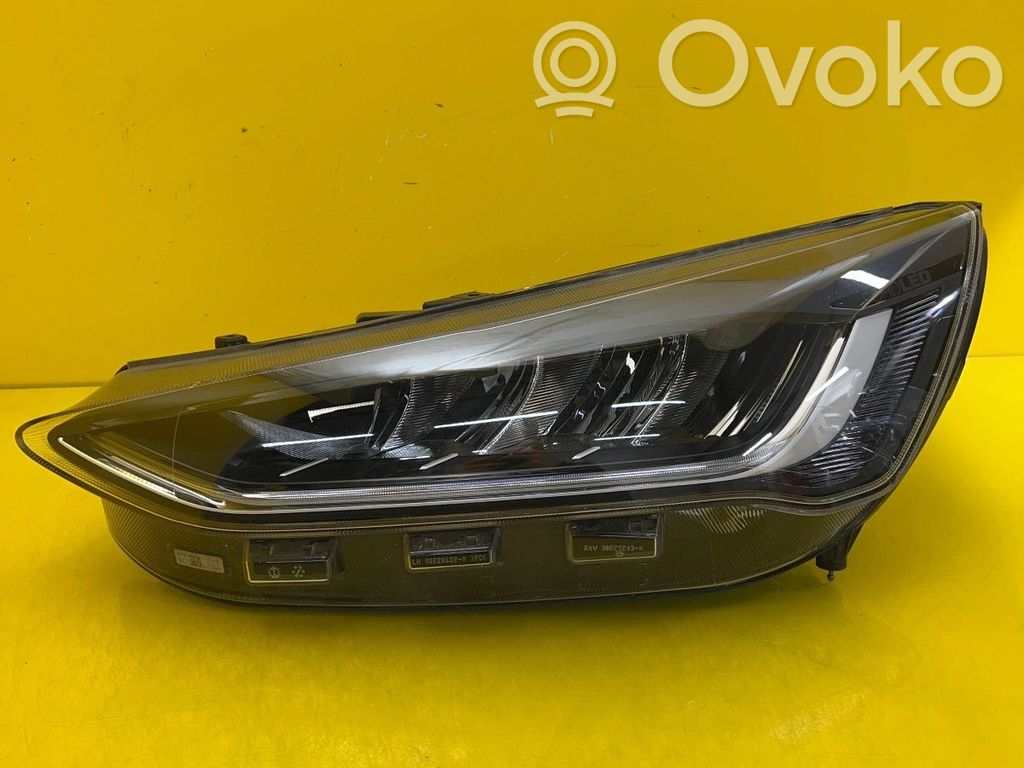 Ford Focus Headlight/headlamp 