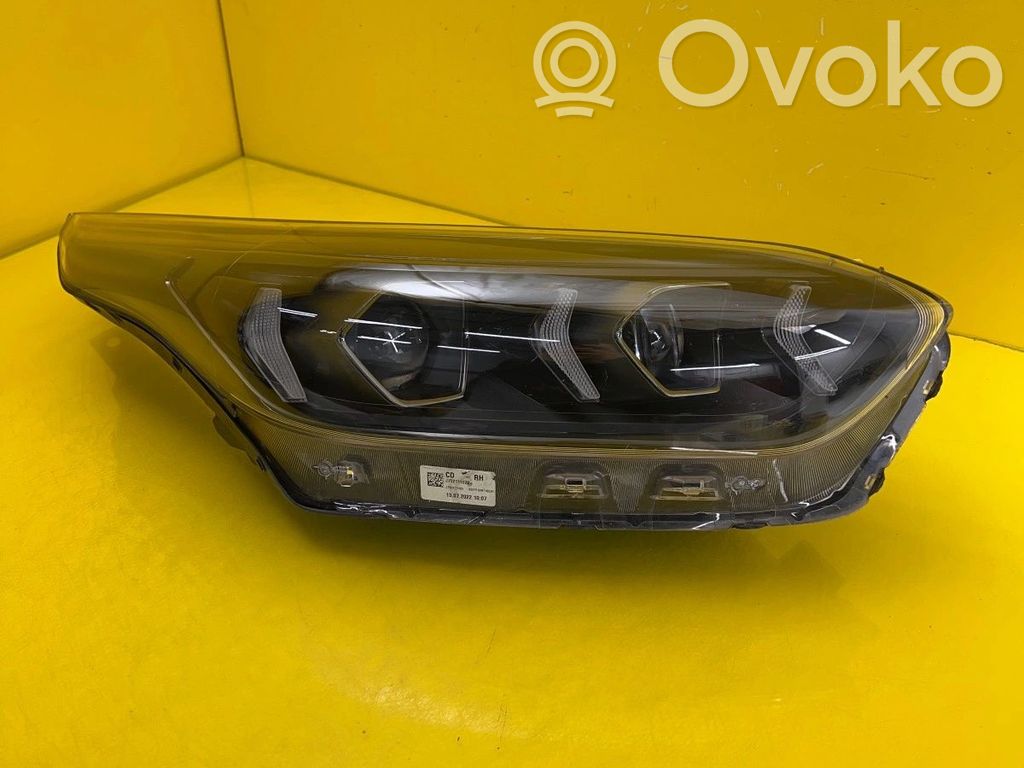 KIA Ceed Lampa przednia 