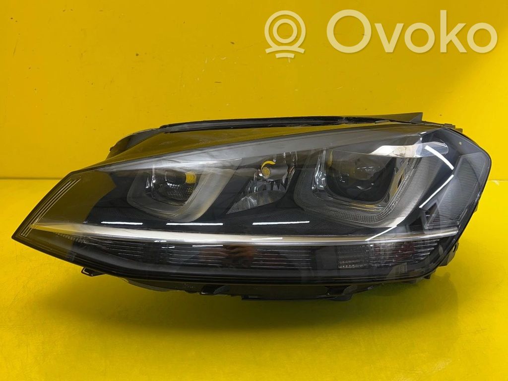 Volkswagen Golf VII Scheinwerfer 