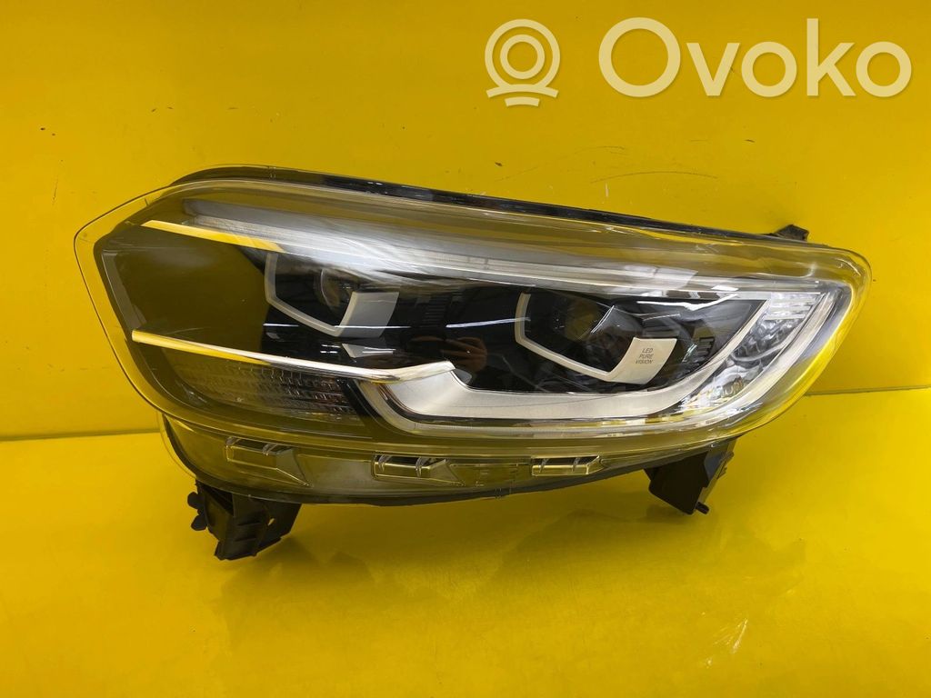 Renault Kadjar Lampa przednia 