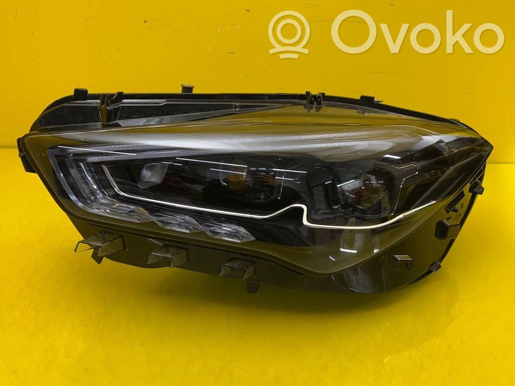 Mercedes-Benz CLA C118 X118 Faro/fanale 