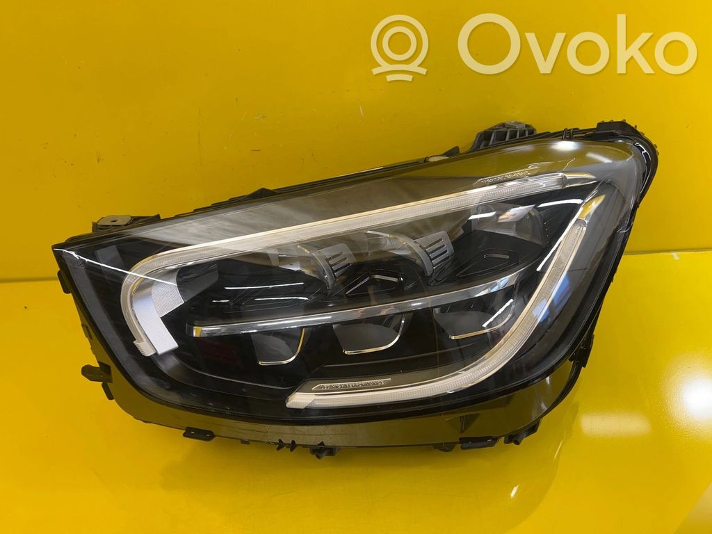 Mercedes-Benz GLC X253 C253 Priekšējais lukturis 