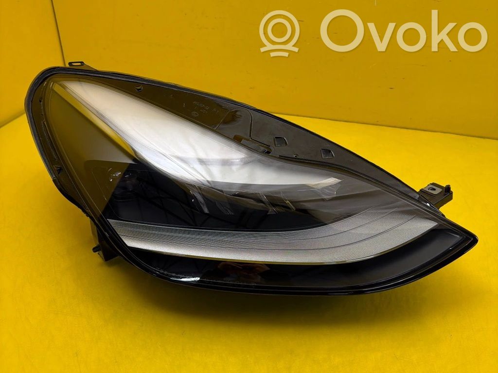 Tesla Model Y Headlight/headlamp 