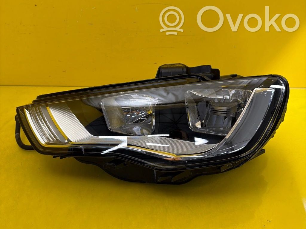 Audi A3 S3 8V Headlight/headlamp 