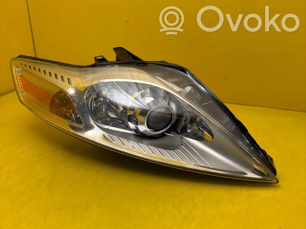 Ford Mondeo MK IV Faro/fanale 