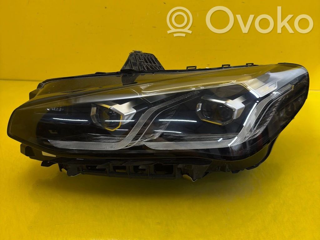 BMW 2 Active Tourer U06 Scheinwerfer 