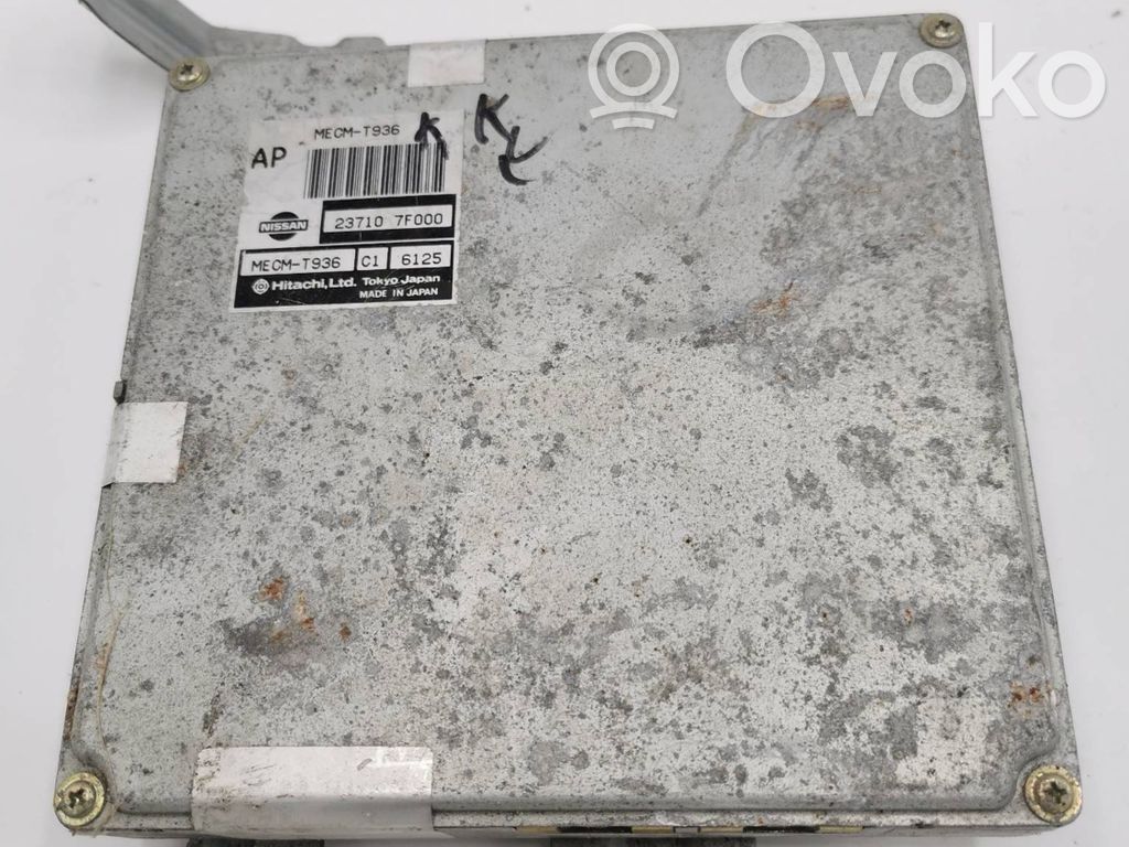 Nissan Terrano Engine control unit/module 
