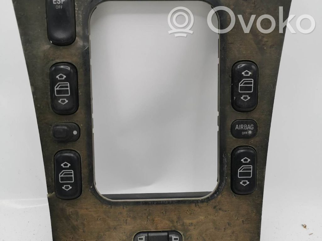 Mercedes-Benz E W210 Electric window control switch 