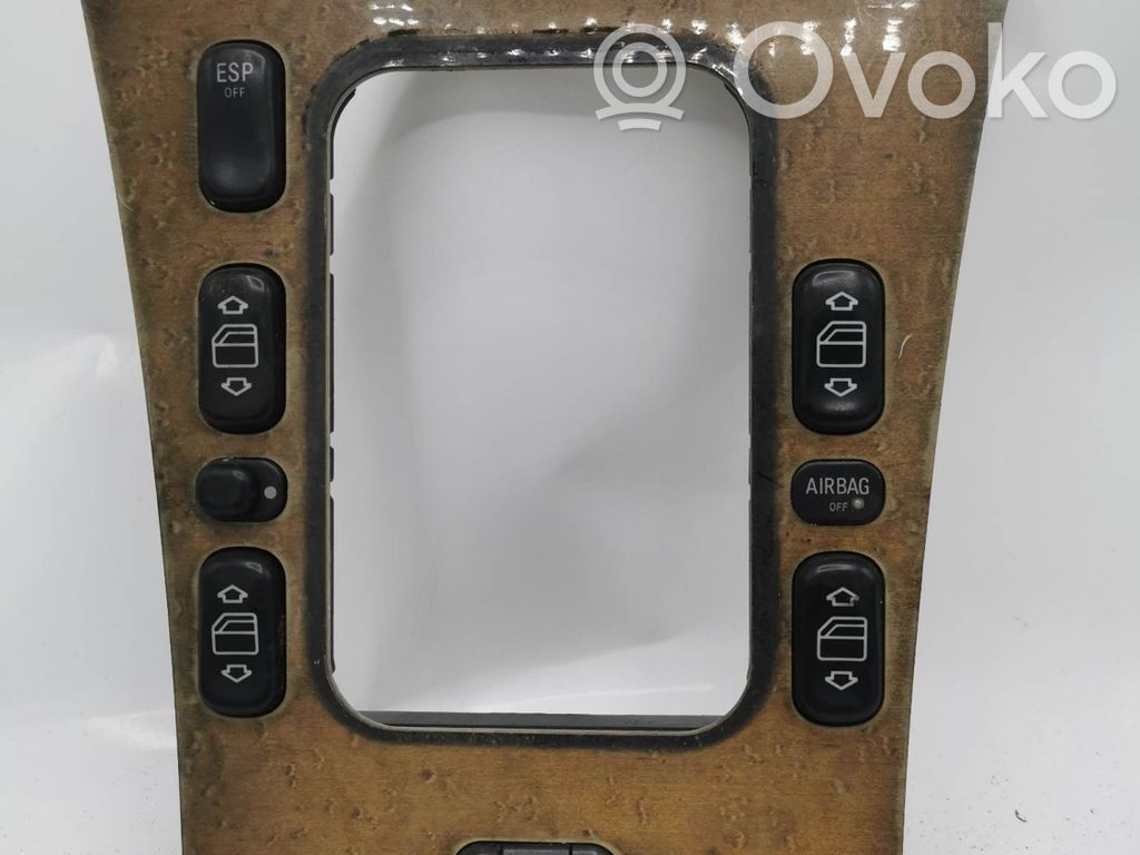 Mercedes-Benz E W210 Electric window control switch 