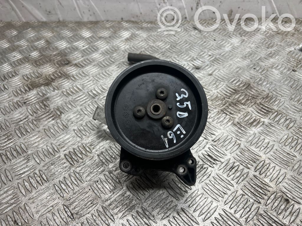 BMW 5 E60 E61 Power steering pump 