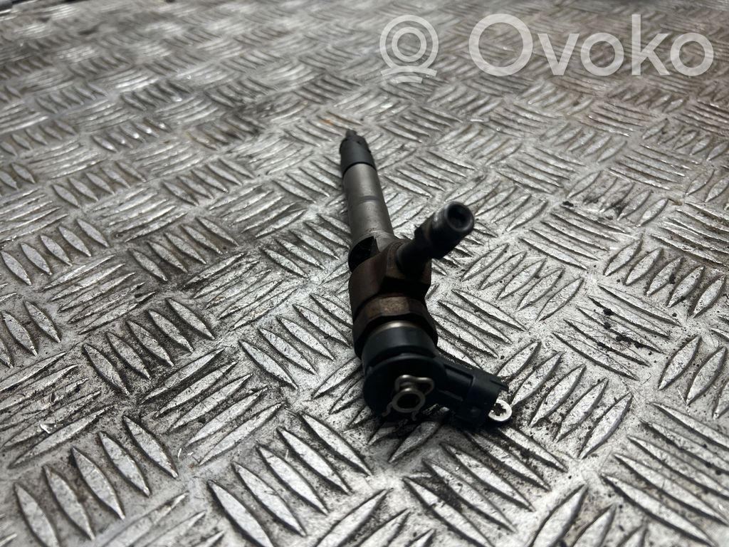 Inyector de combustible   0445110250