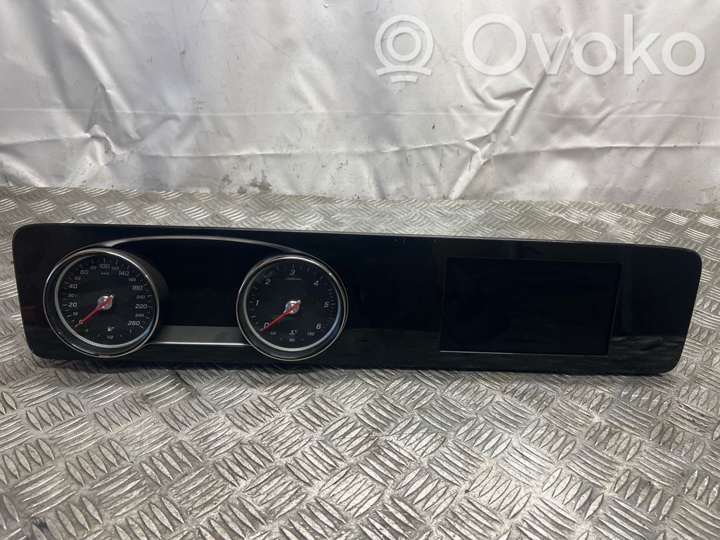 Mercedes-Benz E W213 Tachimetro (quadro strumenti) 