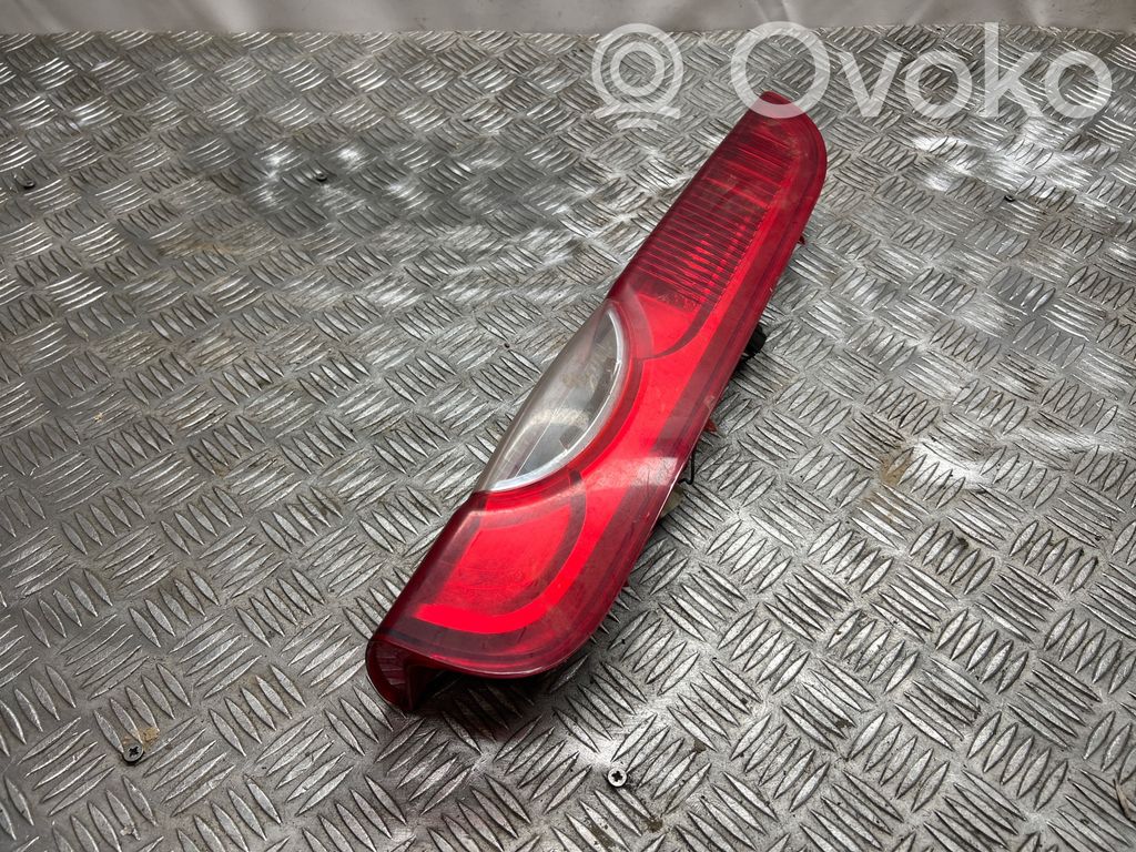 Renault Trafic II (X83) Rear/tail lights 