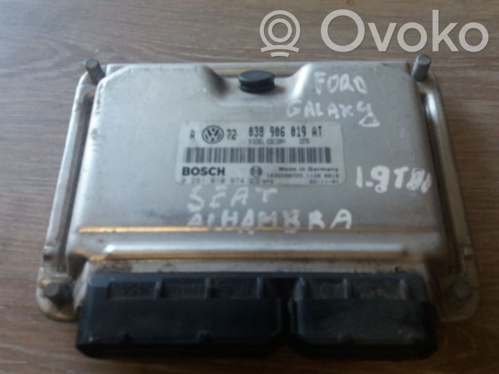 Engine control unit/module ECU   0281010974,038906019AT