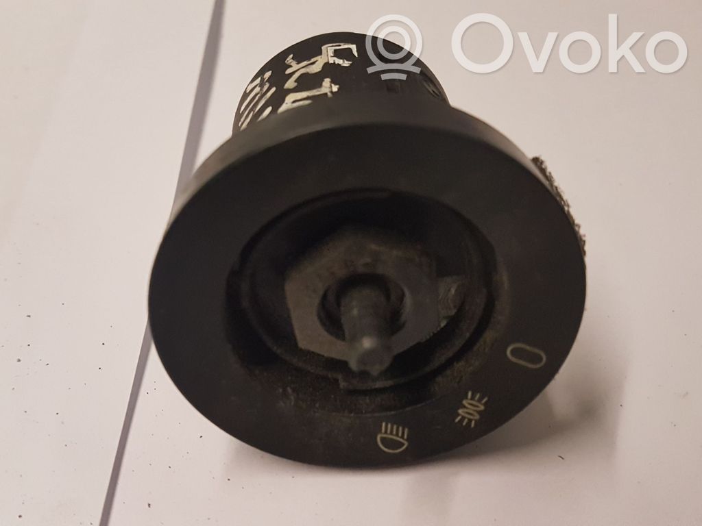 Lichtschalter   530893,549381011