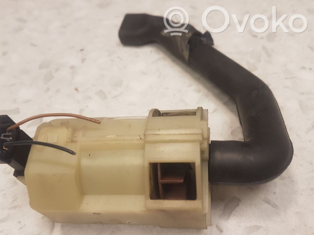 Audi A4 S4 B5 8D Secondary air pump 