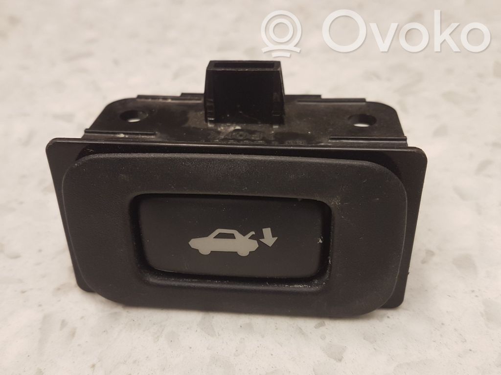 Lexus GS 250 350 300H 450H Tailgate/boot open switch button 