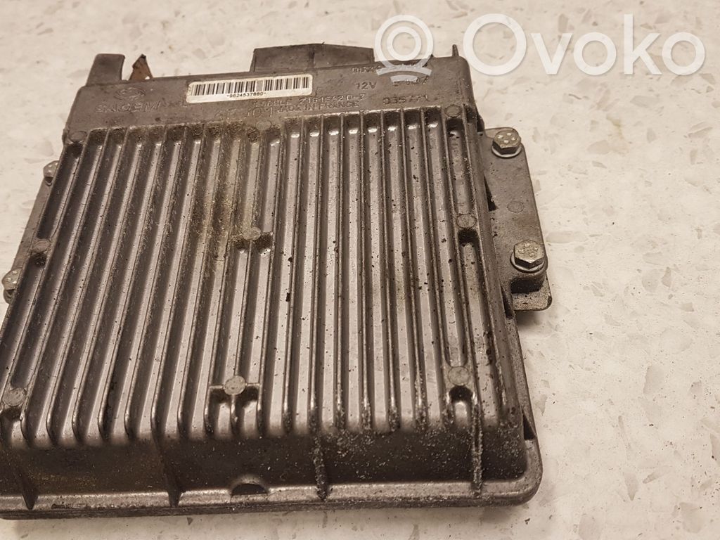 Engine control unit/module   216154207,9624537880