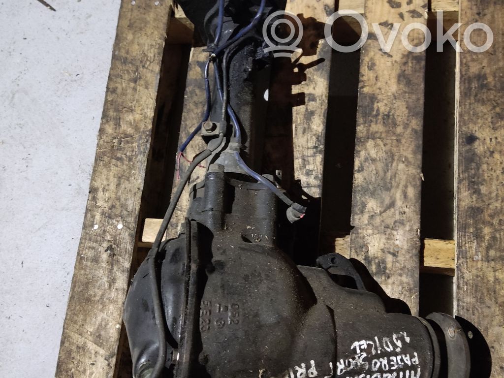 Mitsubishi Montero Front differential 