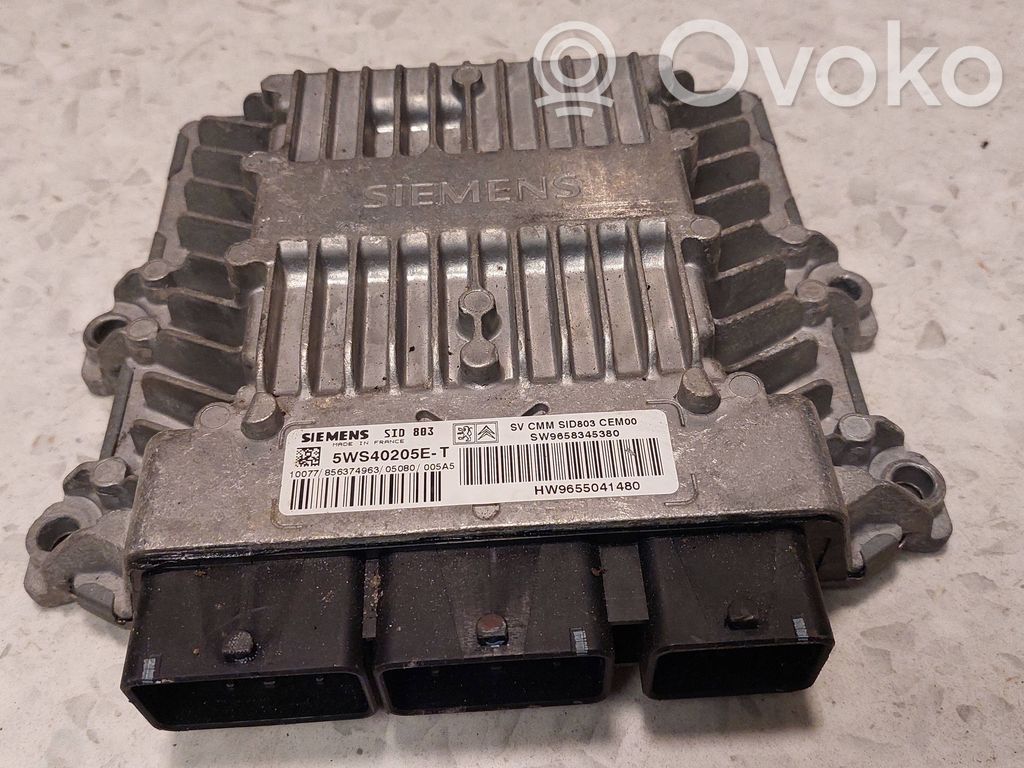 Peugeot 407 Engine control unit/module 