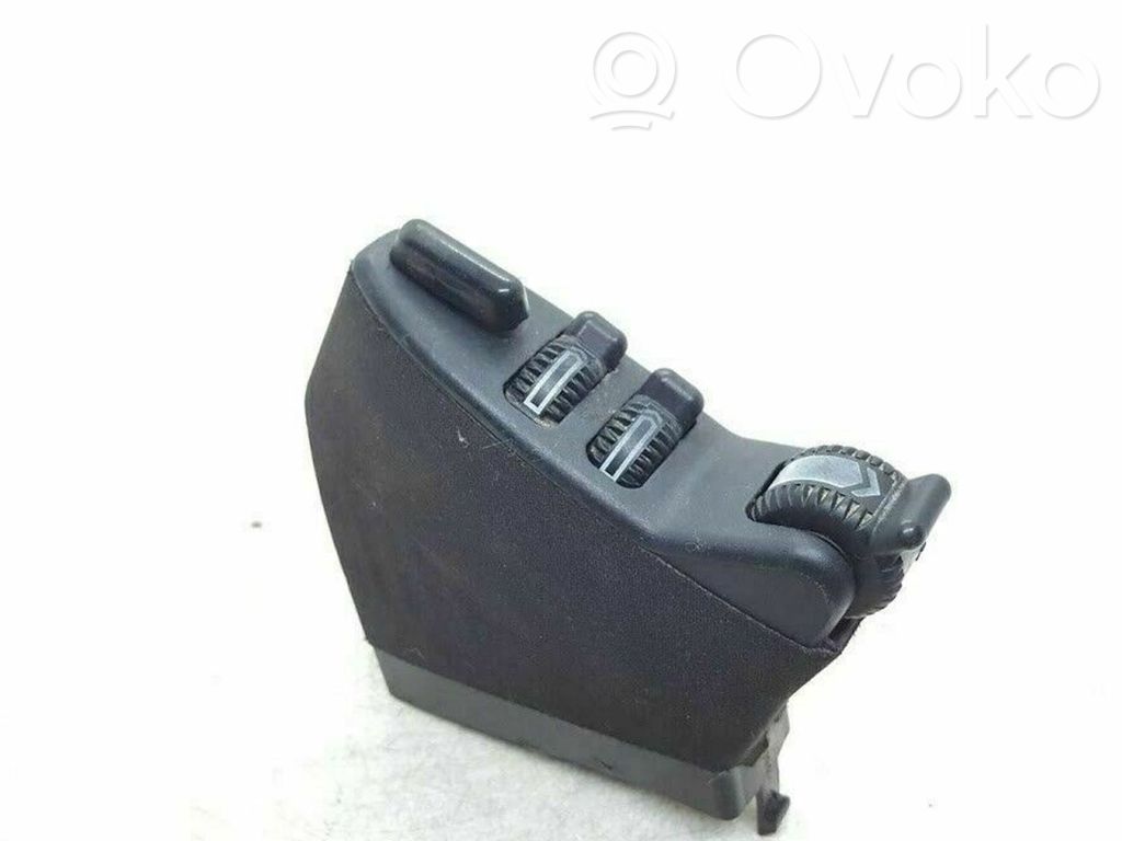 Mercedes-Benz CLK A208 C208 Seat control switch 