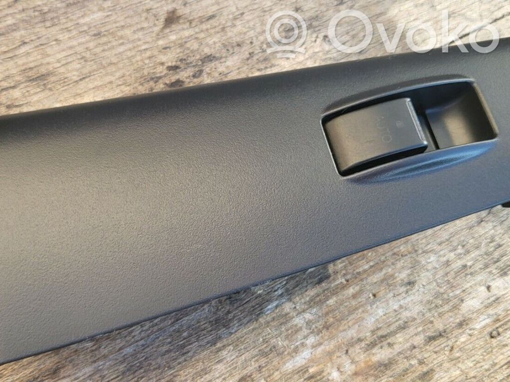 Electric window control switch   8480102361B0