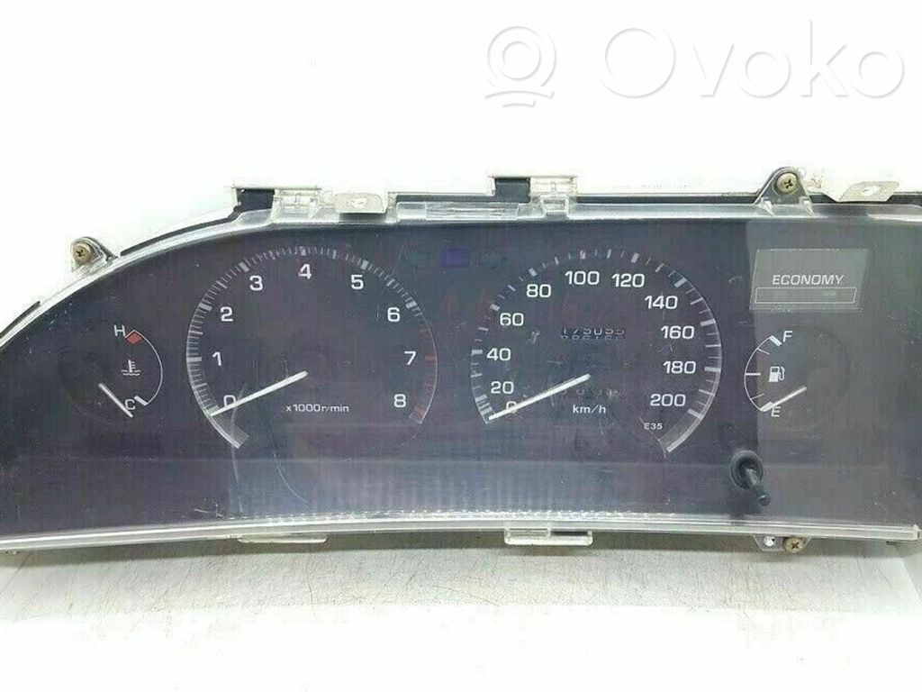 Toyota Corolla E90 Velocímetro (tablero de instrumentos) 