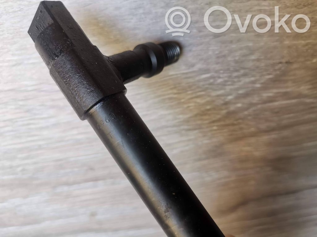 Mazda 626 Fuel injector 