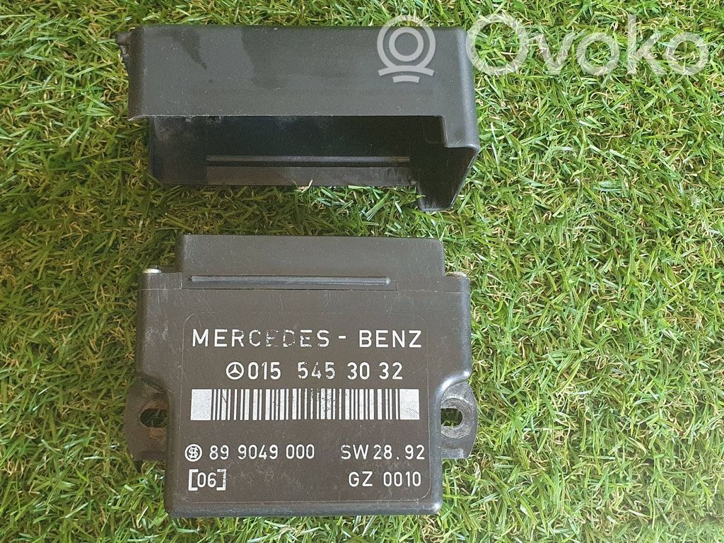 Mercedes-Benz E W210 Glow plug pre-heat relay 