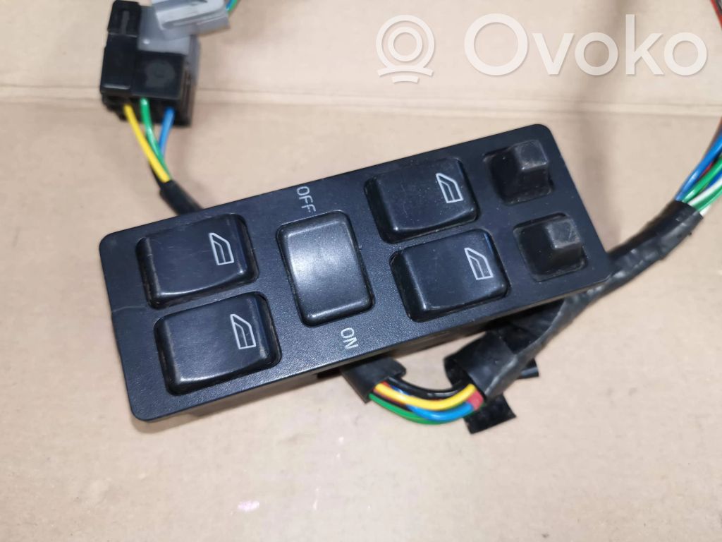 Electric window control switch   6849422,03458620