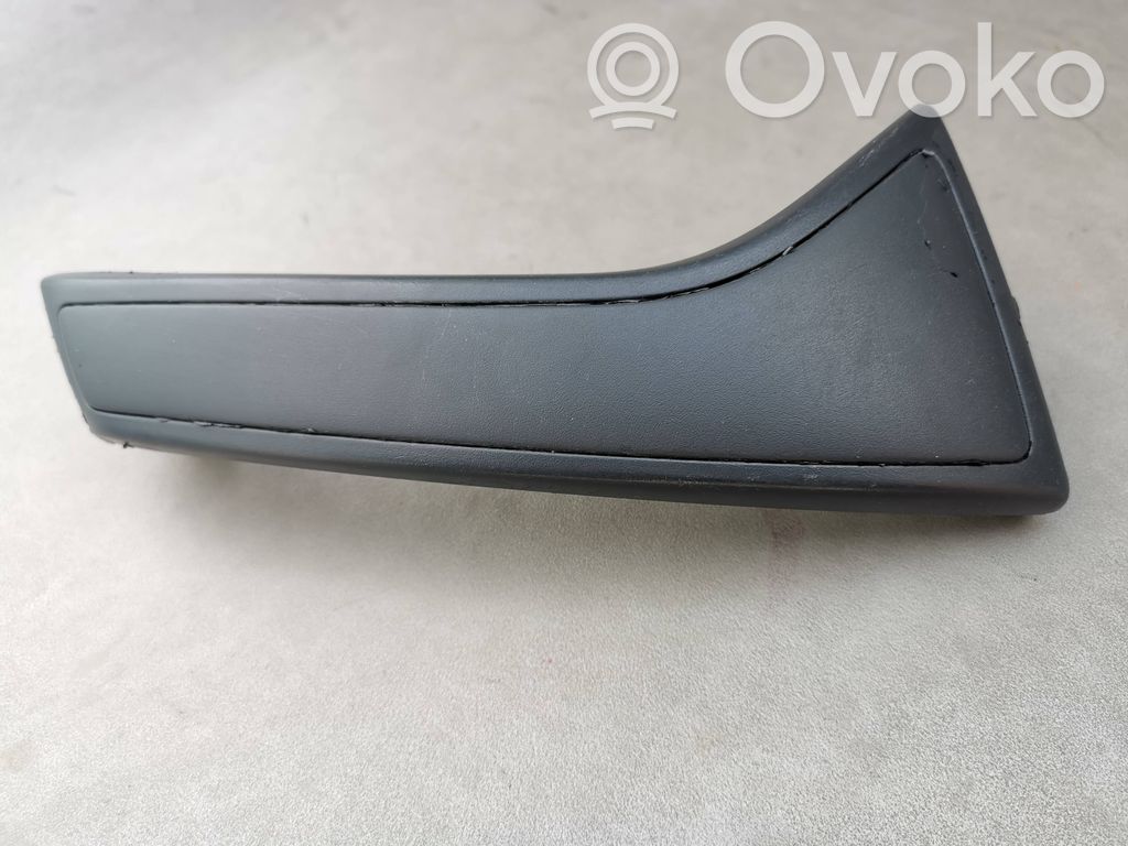 Volvo V70 Etuoven sisäkahvan kehys 