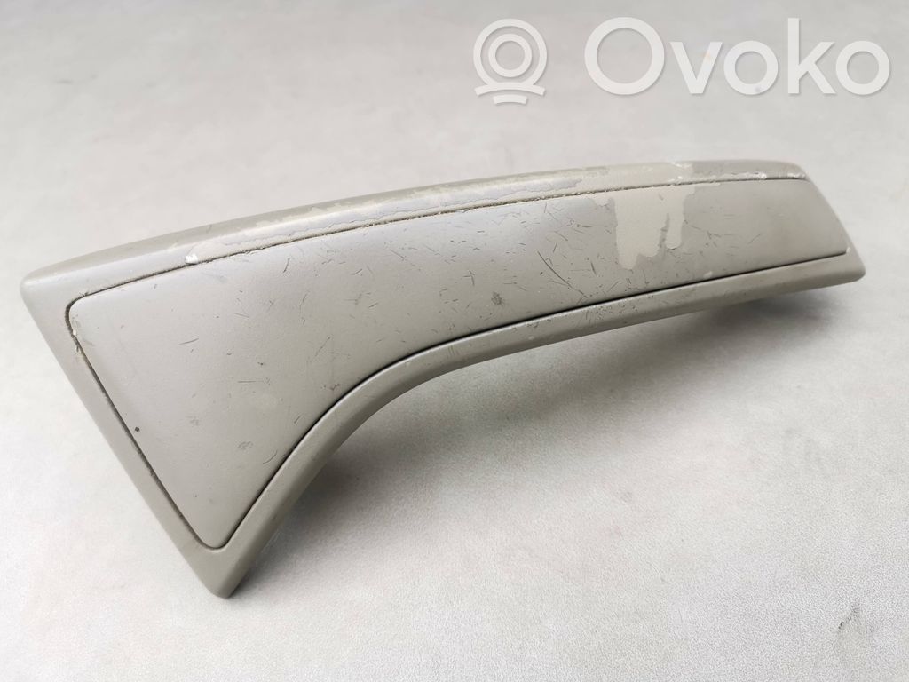 Volvo V70 Etuoven sisäkahvan kehys 