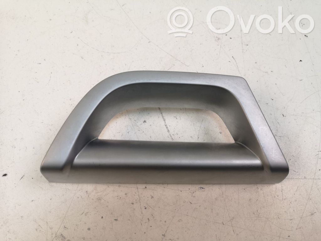 Volvo XC90 Moldura del asa de la puerta traser 