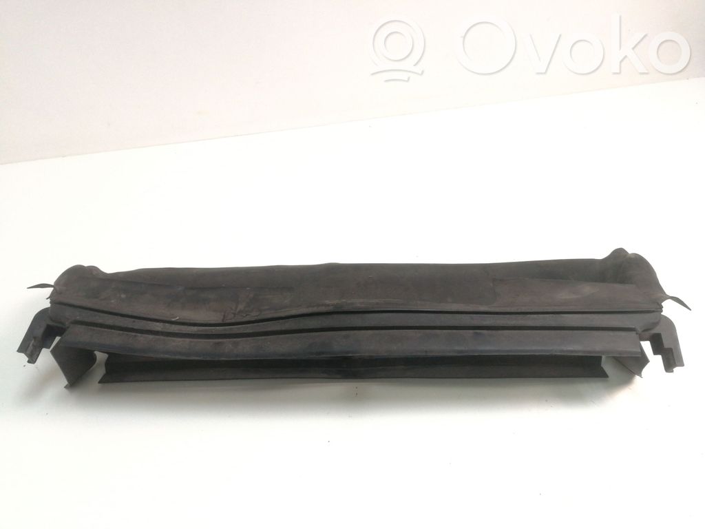 Ford Focus Intercooler air guide/duct channel 