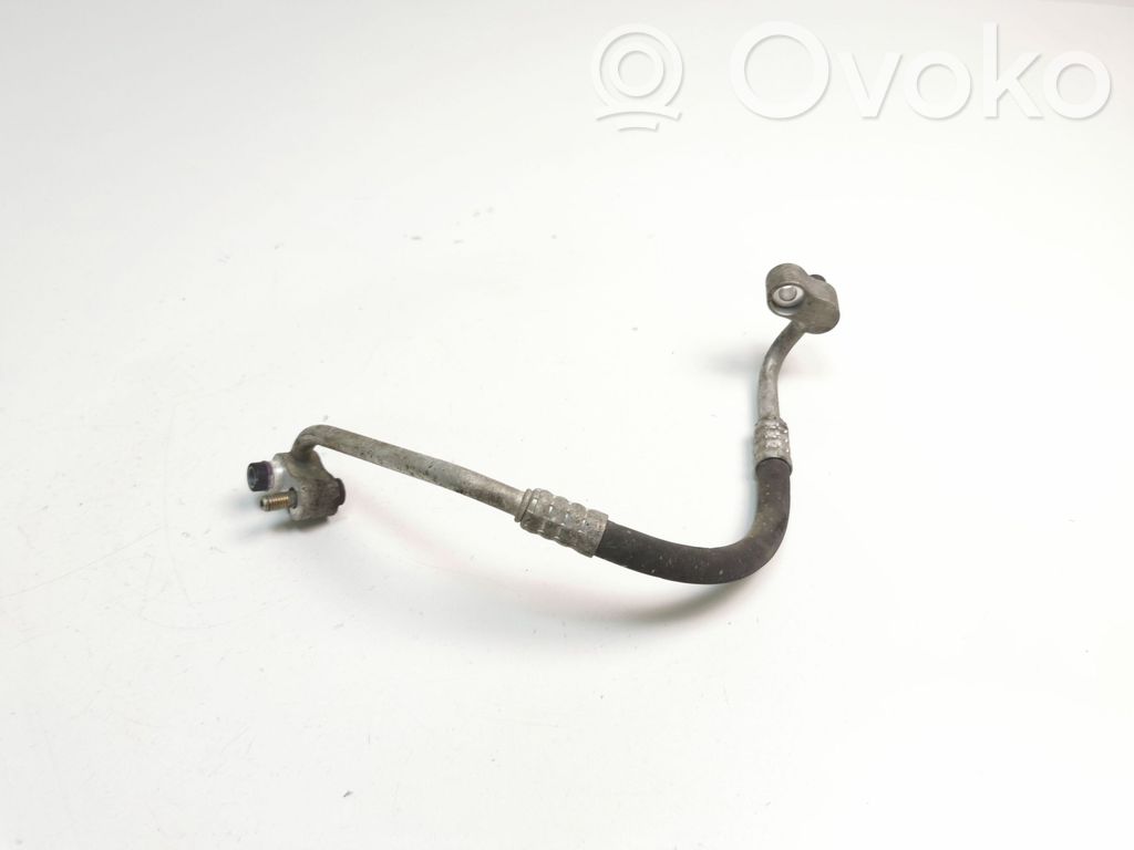 Air conditioning (A/C) pipe/hose
