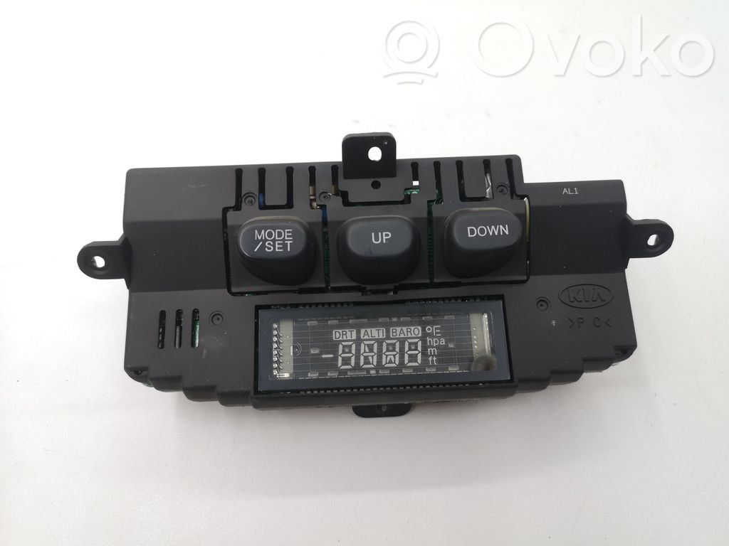 KIA Sorento Clock 