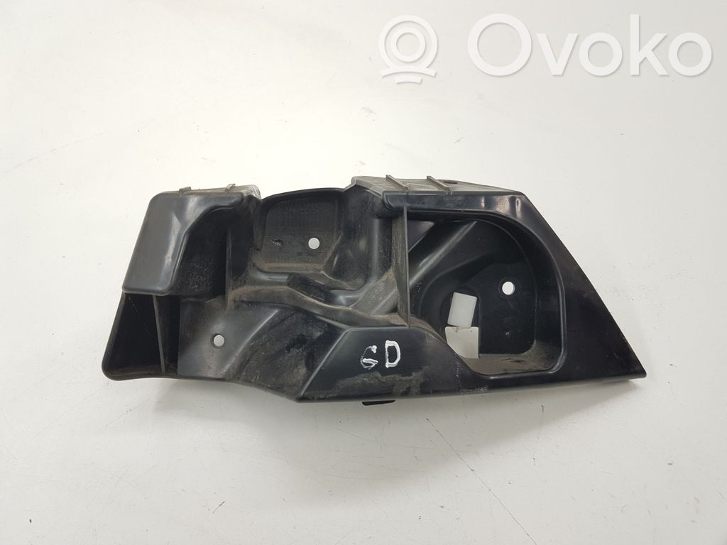 Ford Mondeo MK V Uchwyt / Mocowanie zderzaka tylnego 