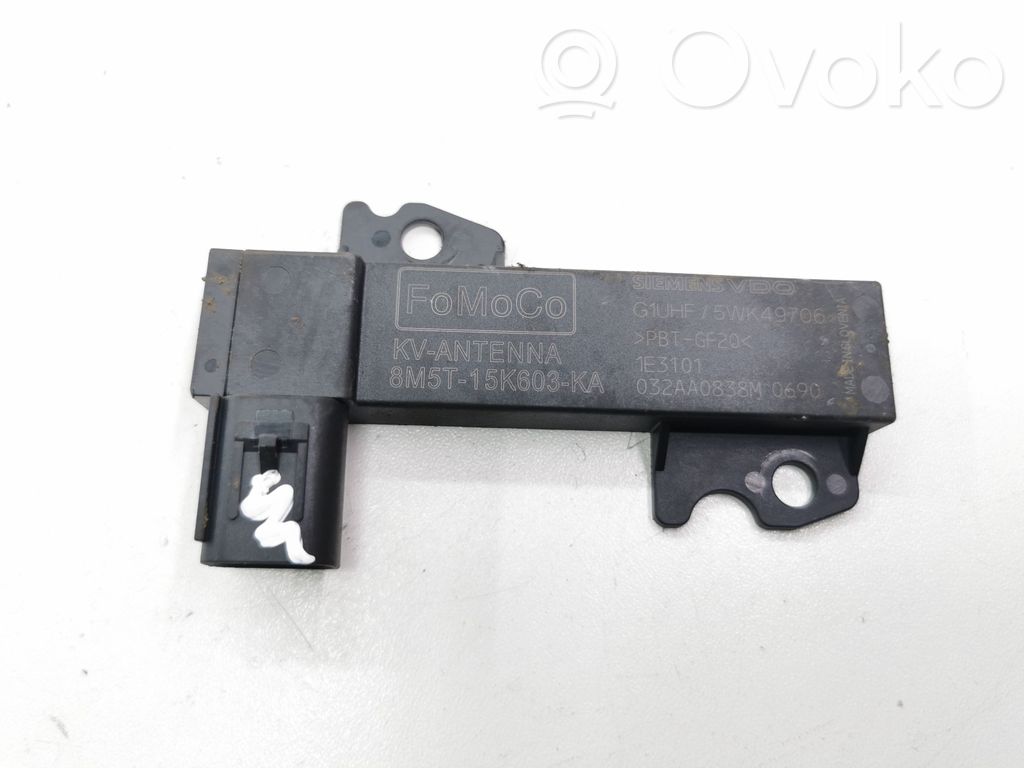 Antenos stiprintuvas   8M5T15K603KA,032AA0838M