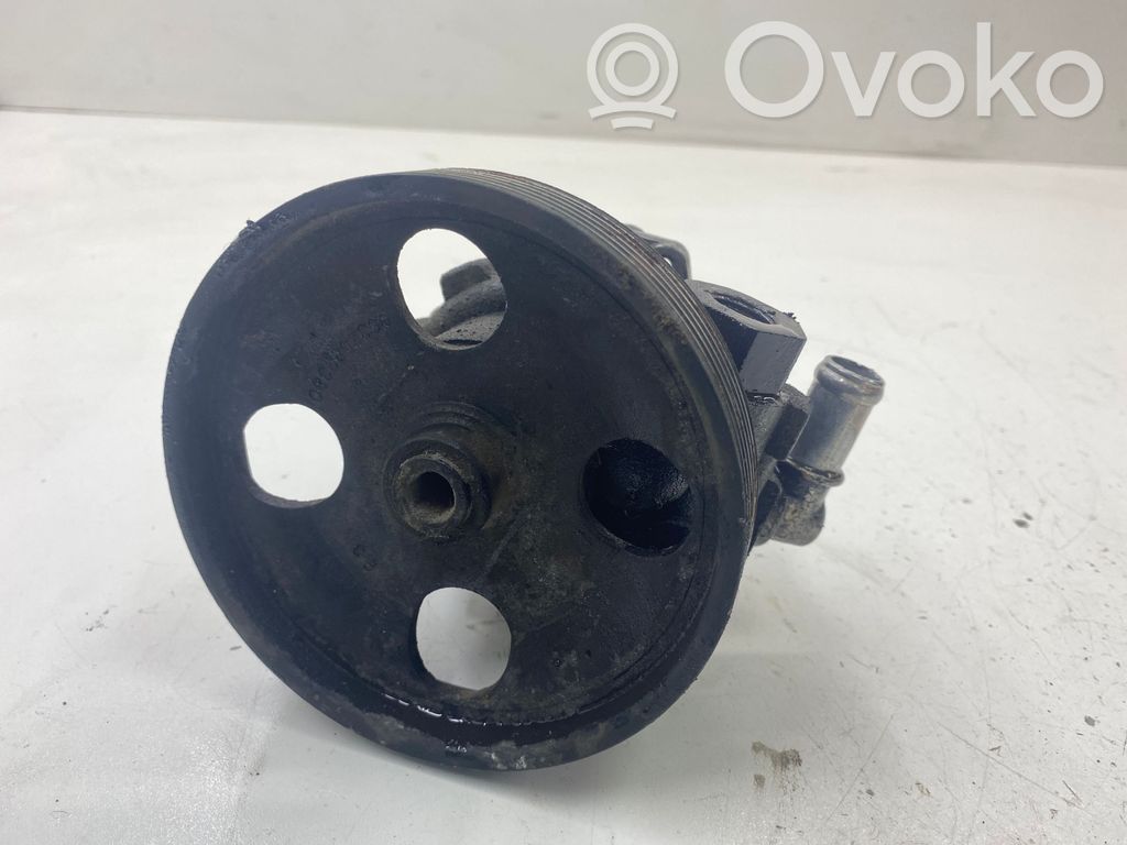 Peugeot 807 Power steering pump 