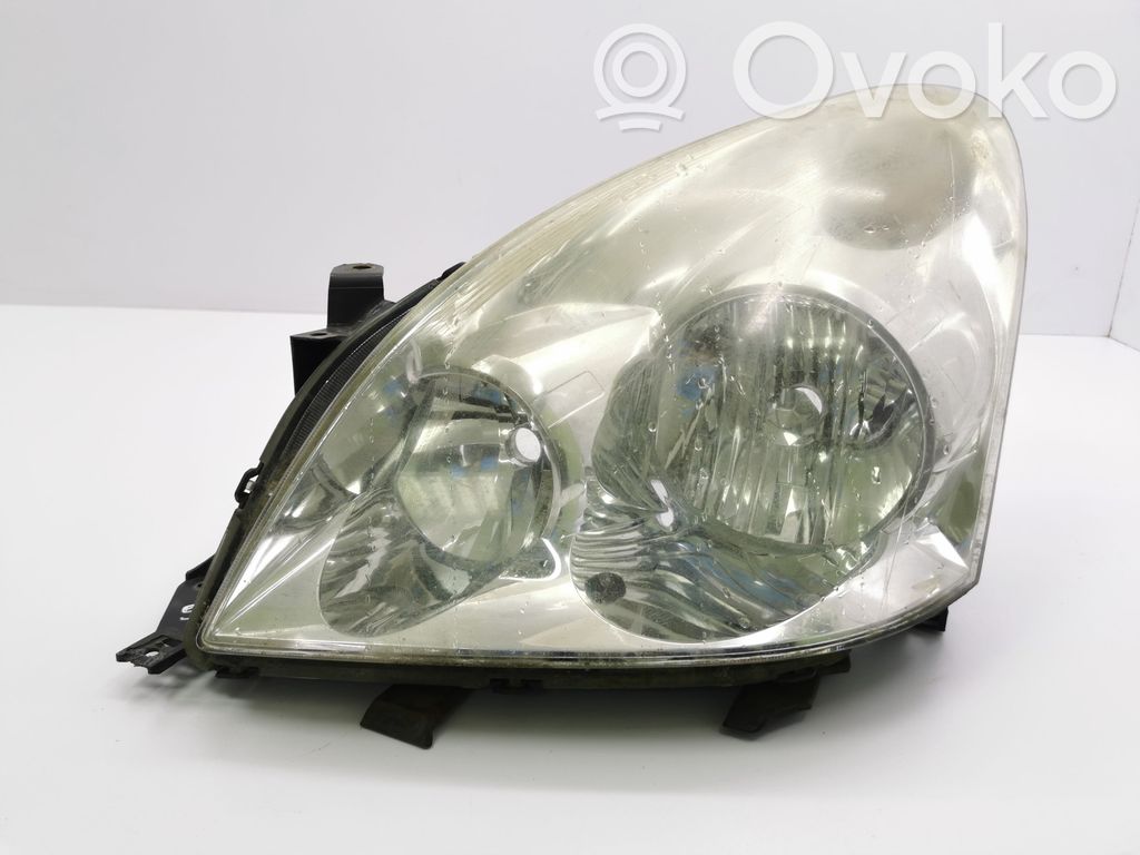 Toyota Corolla Verso AR10 Headlight/headlamp 