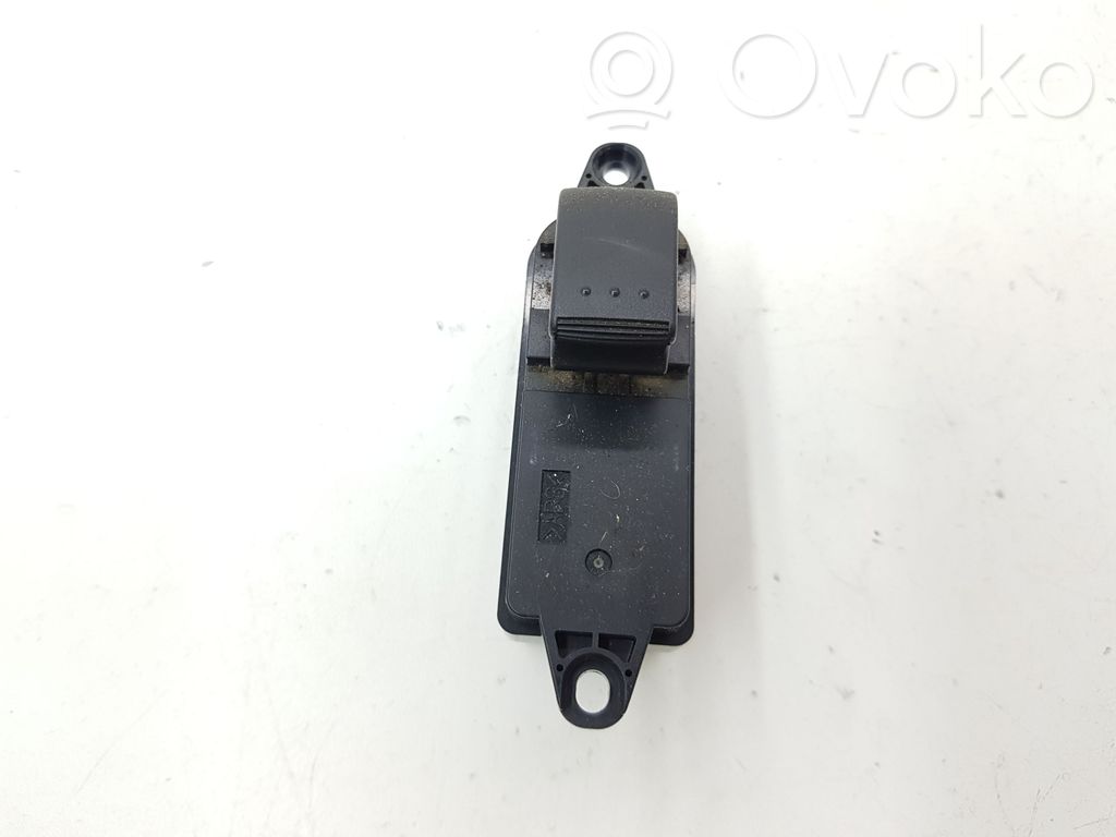 Mazda CX-7 Electric window control switch 