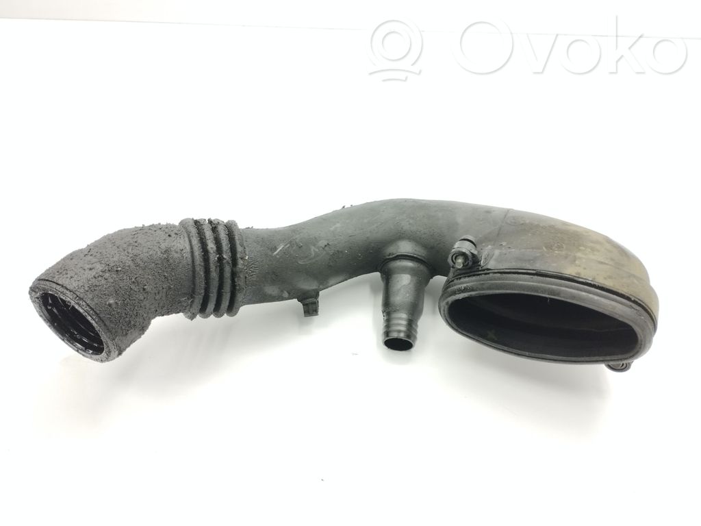 BMW 3 E46 Oro vamzdis į turbiną 
