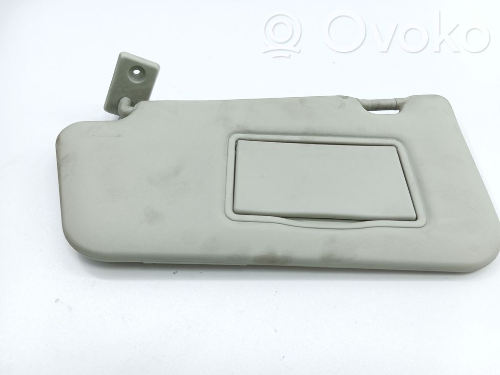 Sun visor