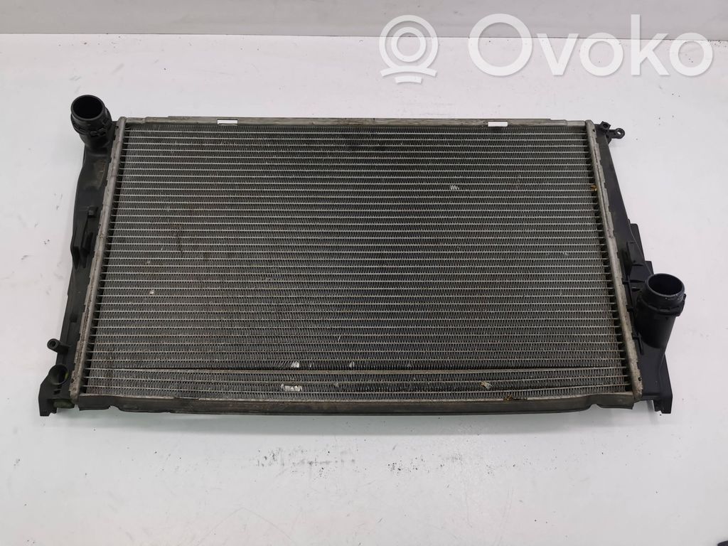 BMW 1 E81 E87 Coolant radiator 