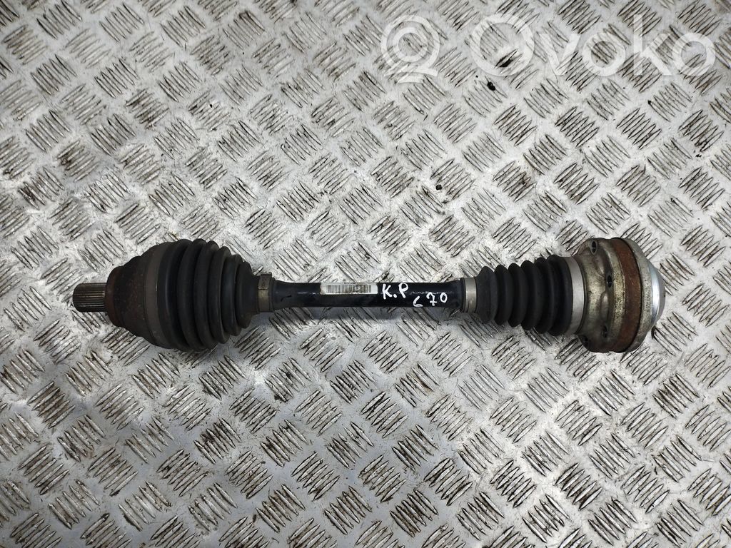 Priekinis pusašis   3Q0407271AA