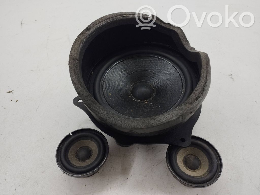 BMW X5 E53 Front door speaker 