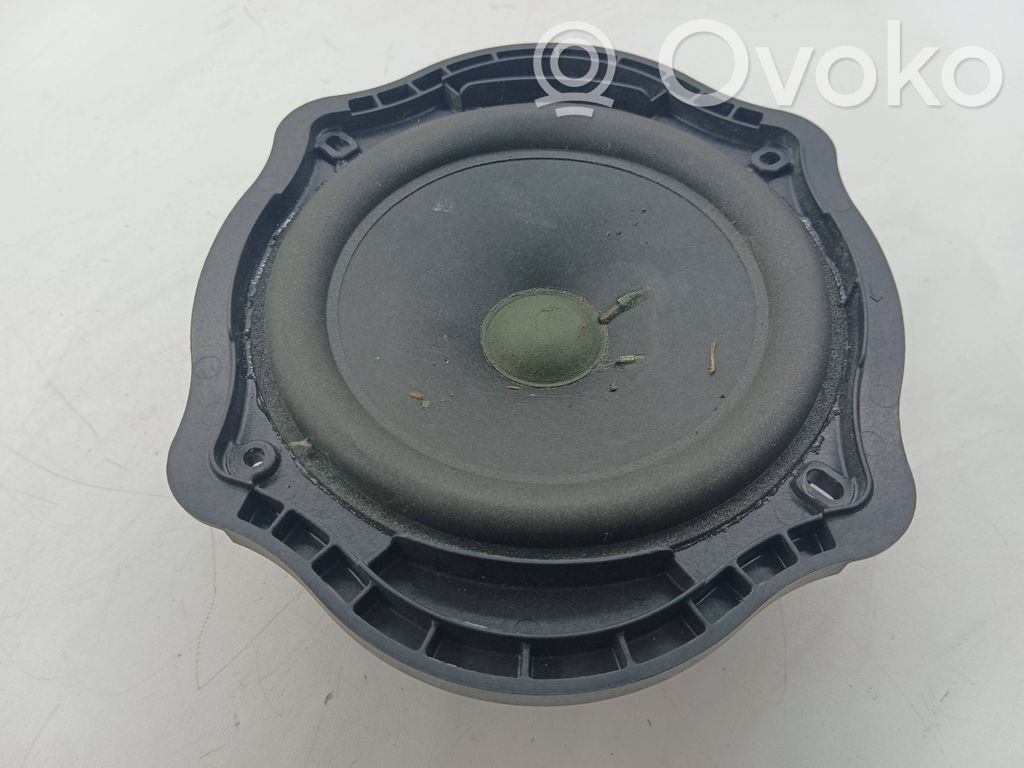 Mazda CX-7 Enceinte de porte arrière 